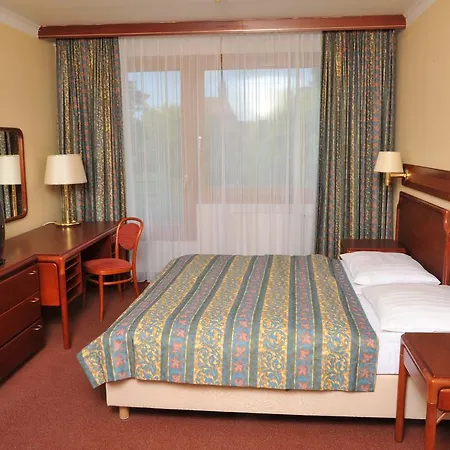 Hotell Krakonos Mariánské Lázně